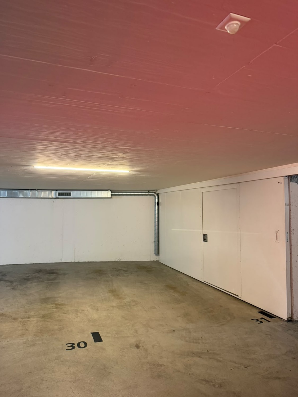 Underground slot, Foto 2 von 2