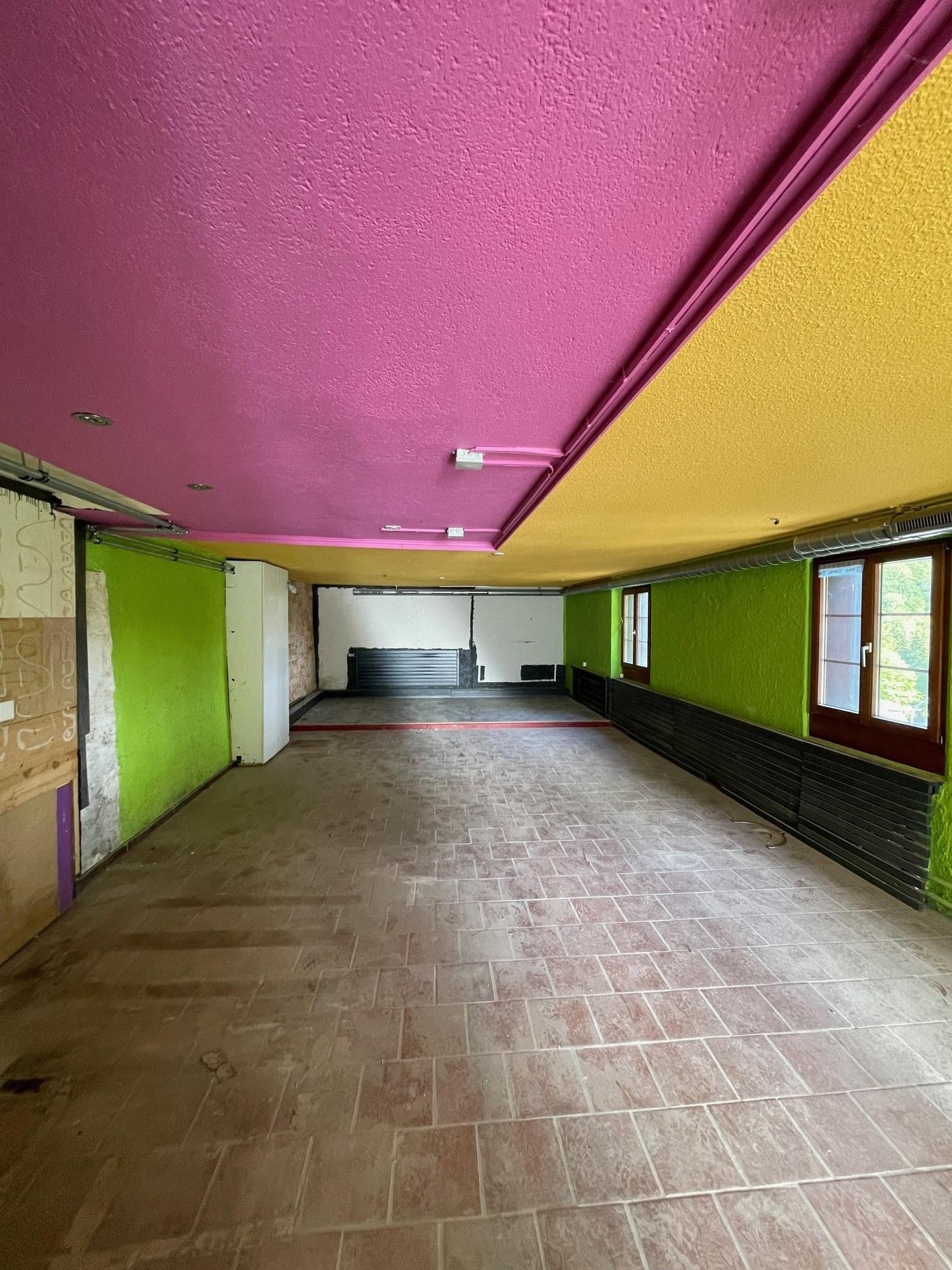 Storage room, photo 1 of 10