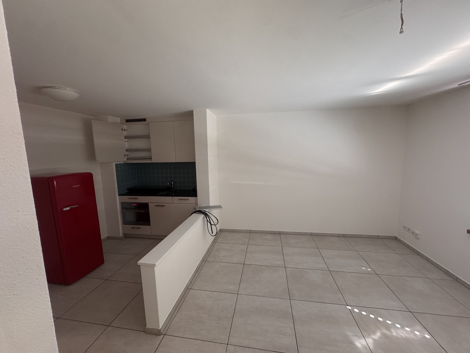 1 room apartment, Foto 1 von 6