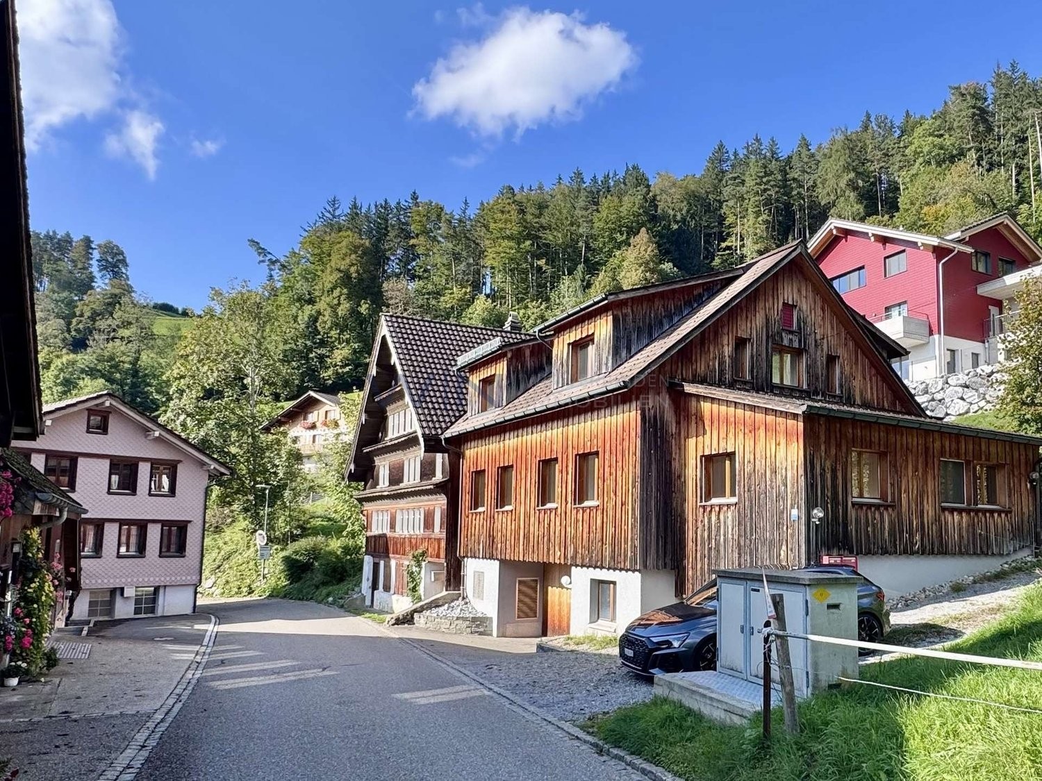 12 rooms multi family house, Foto 4 von 9