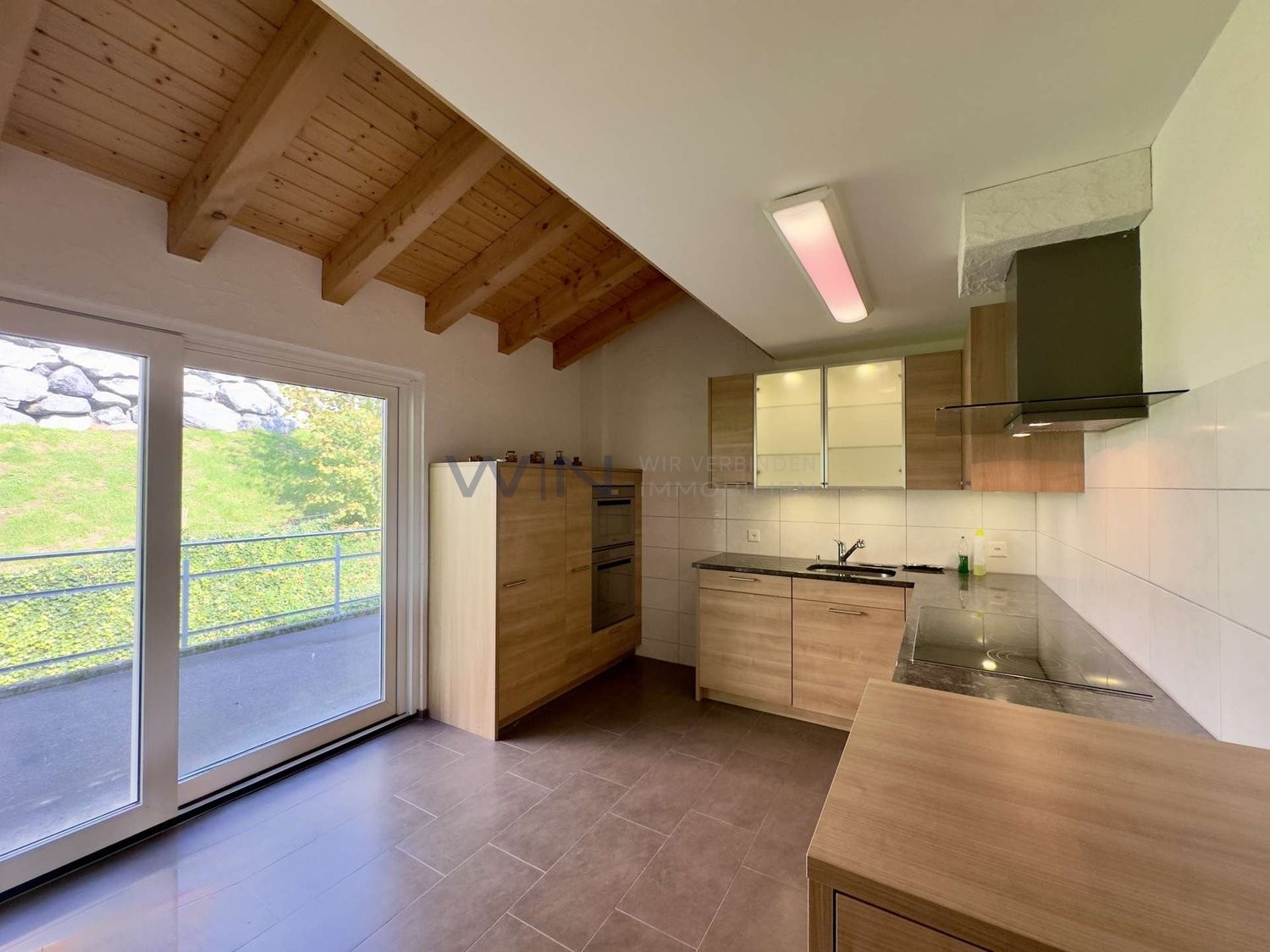 12 rooms multi family house, Foto 3 von 9