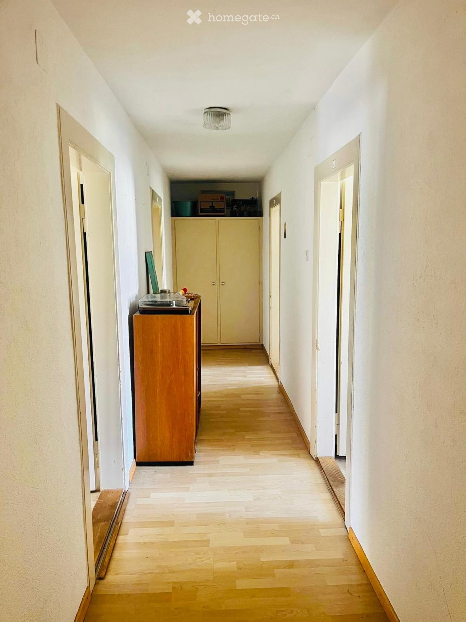 1 room single room, Foto 3 von 5