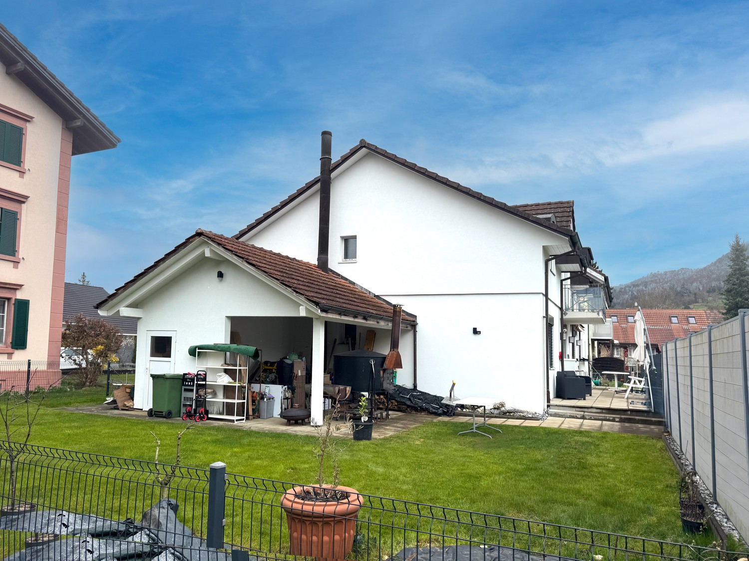 Multi family house, Foto 2 von 3