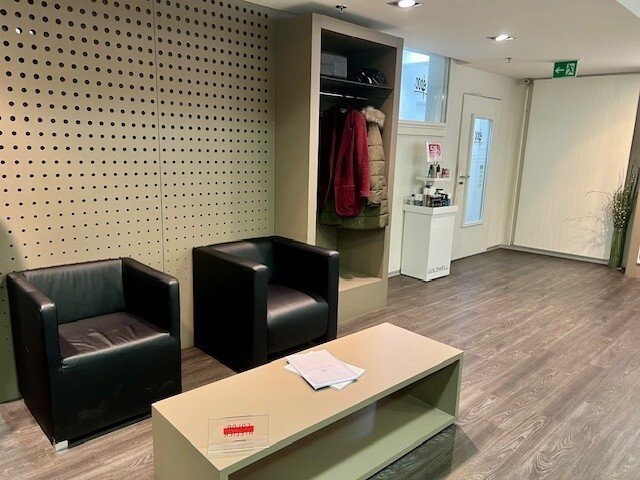 negozio di 148m²