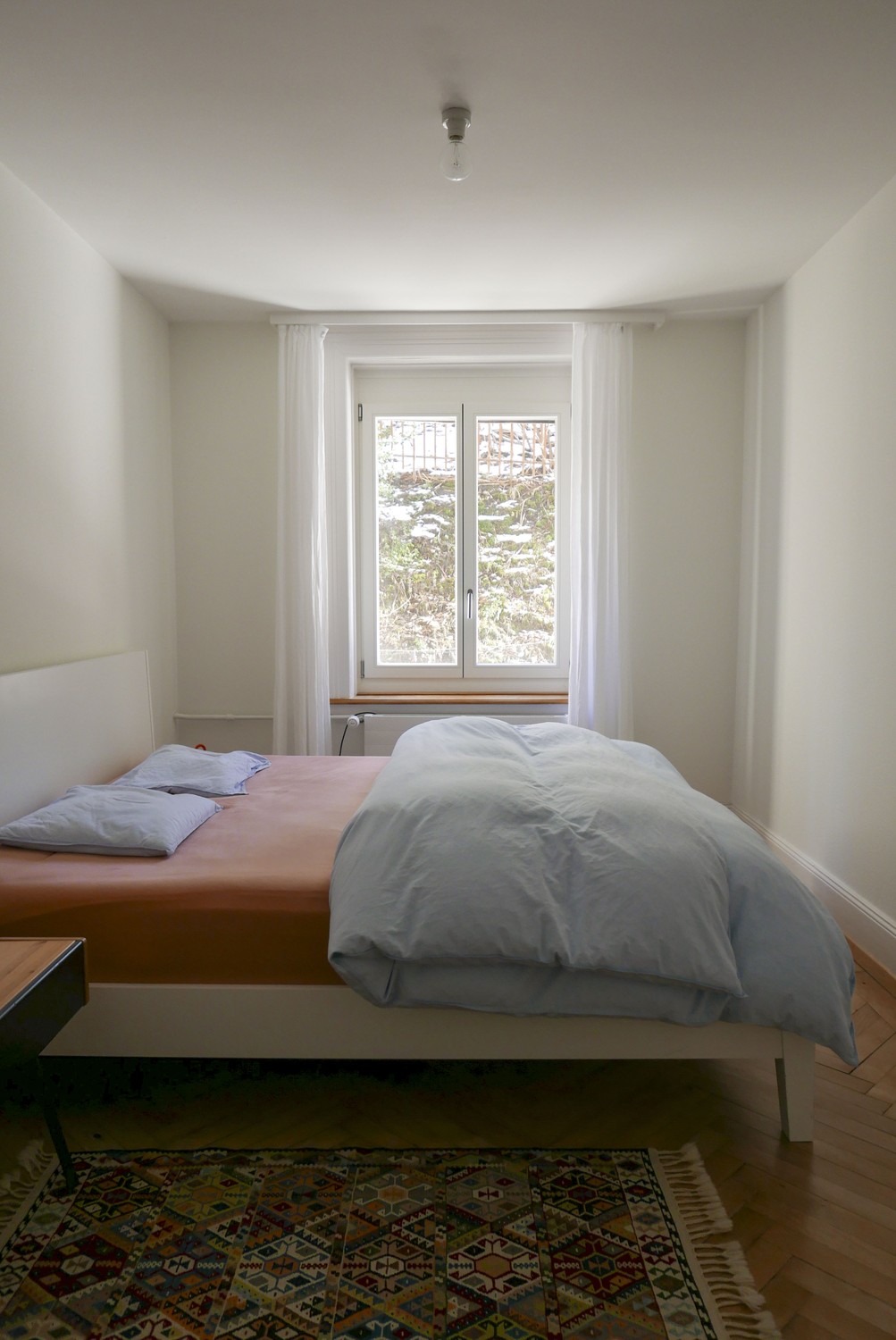5 rooms apartment