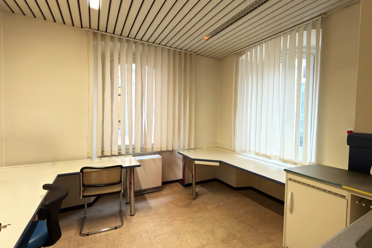 Office, Foto 6 von 10