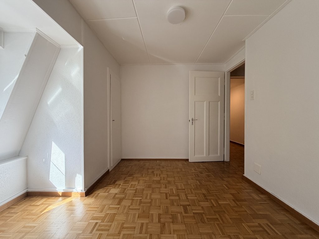 4 ½ Zimmer-Wohnung, Foto 4 von 6