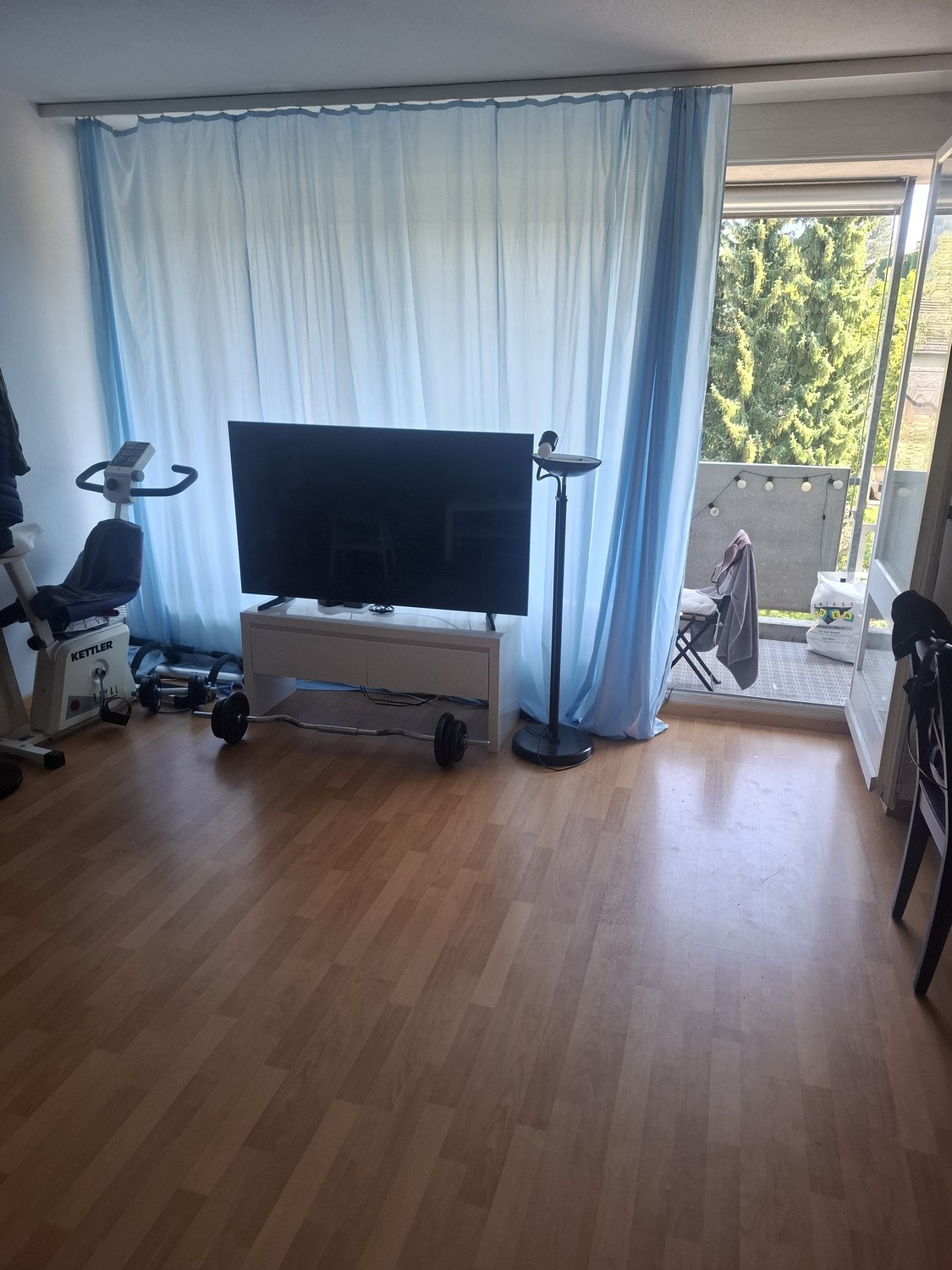 Camera in un appartamento condiviso