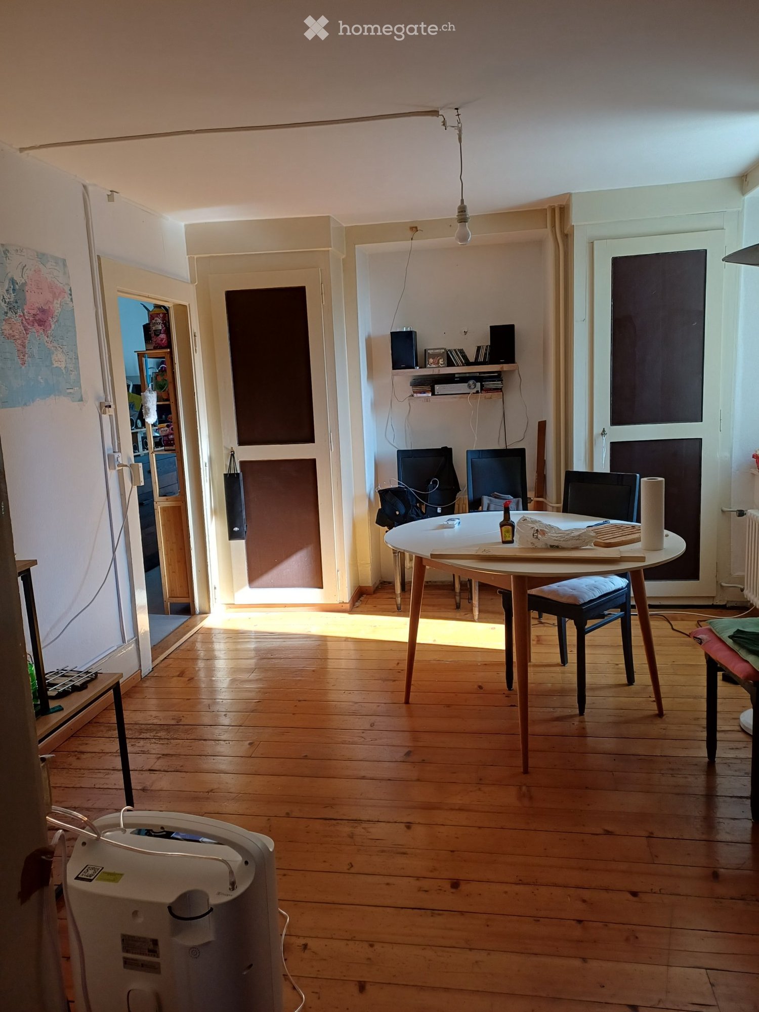 4-Zimmer-Wohnung

Zu einem vereinbaren Termin zu vermieten: 4-Zimmer-Wohnung. Hochparterre