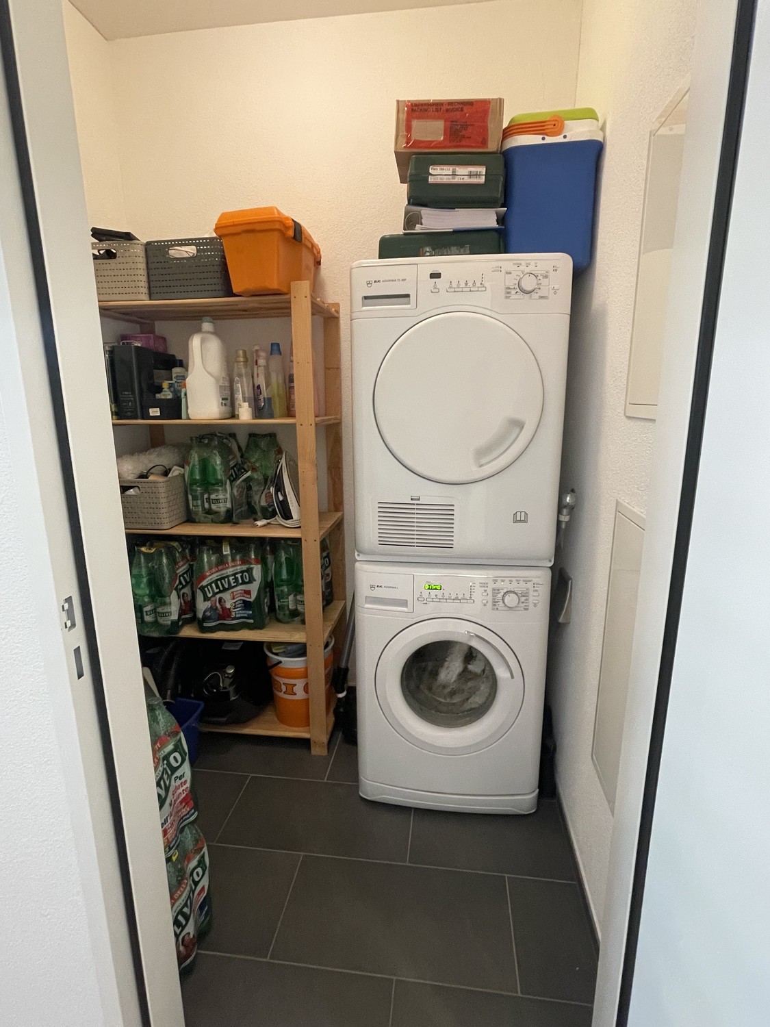 Zimmer in einer Wohngemeinschaft, Foto 5 von 6