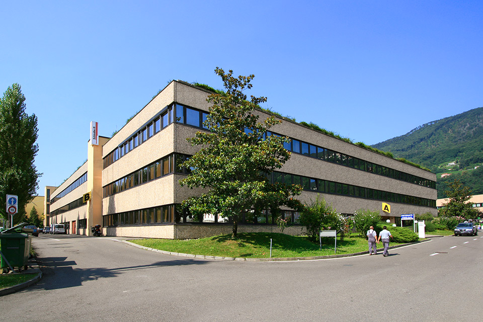 263m² Büro, Foto 1 von 10