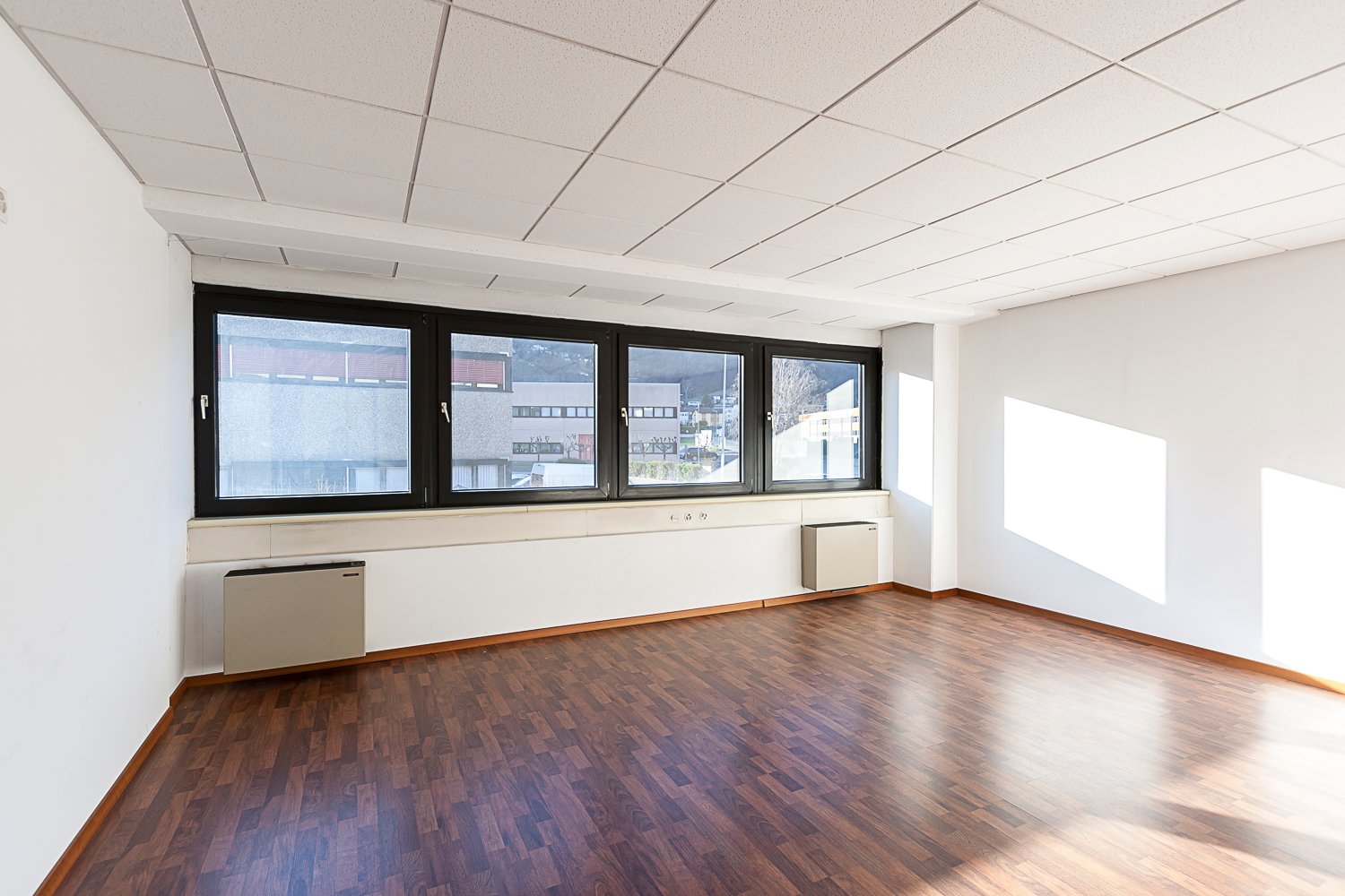 263m² Büro, Foto 8 von 10
