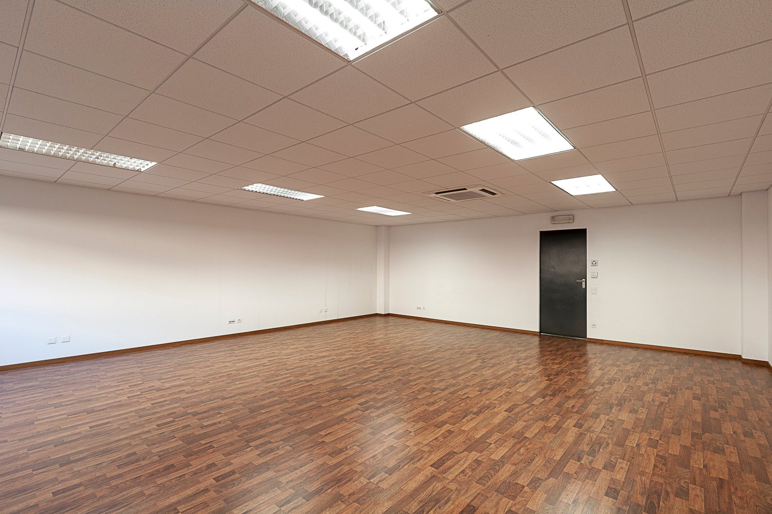 263m² Büro, Foto 6 von 10