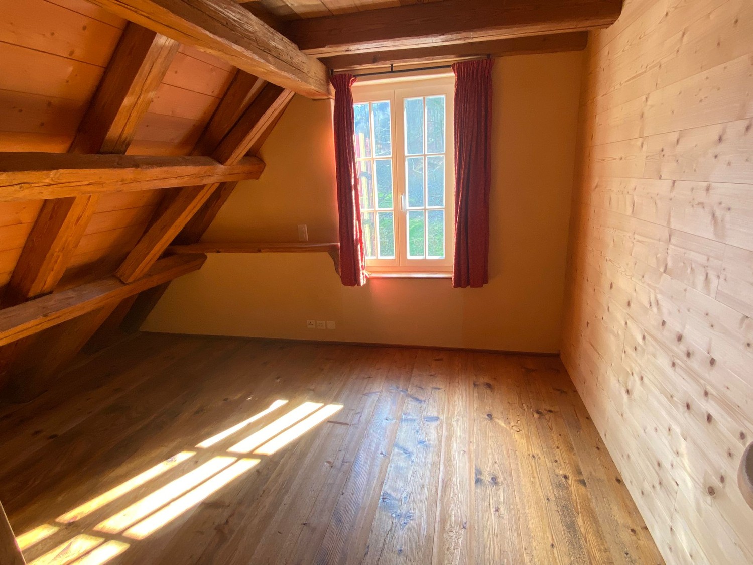 Room in a shared flat, Foto 1 von 5