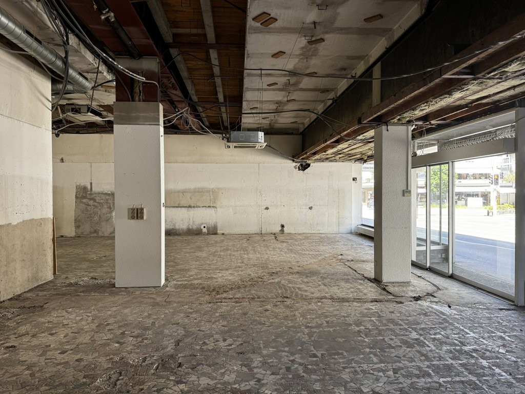 176m² commerciale