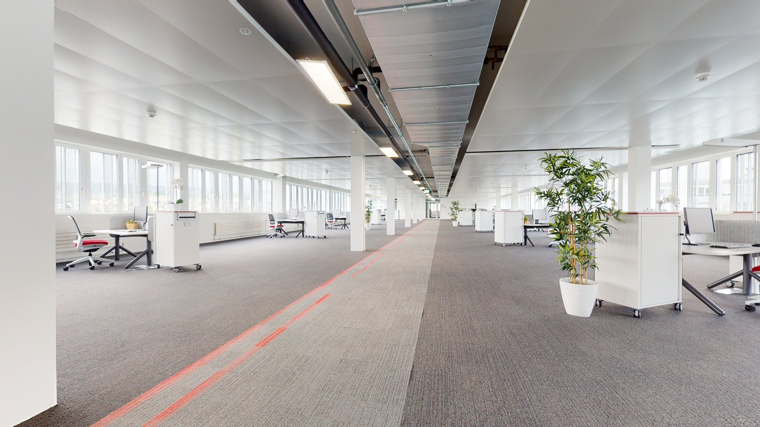 Office, Foto 2 von 8