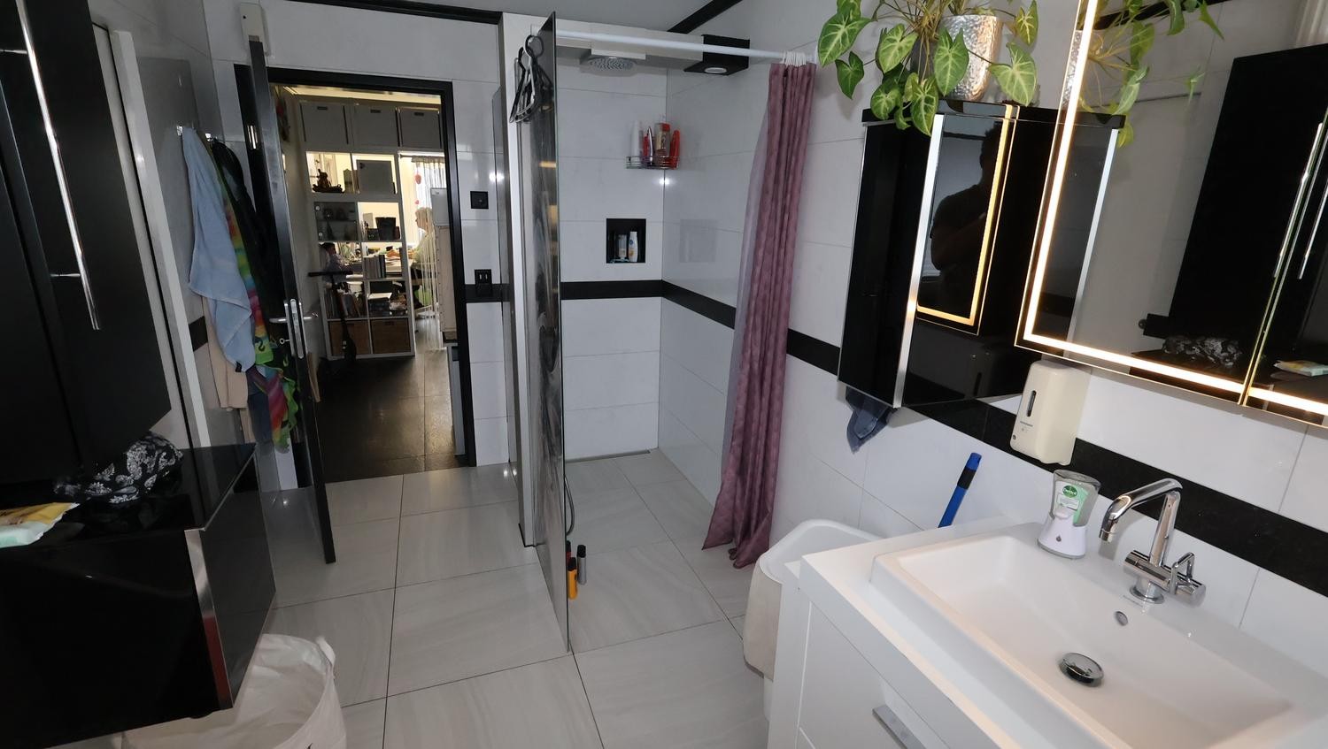 Room in a shared flat, foto 5 di 6