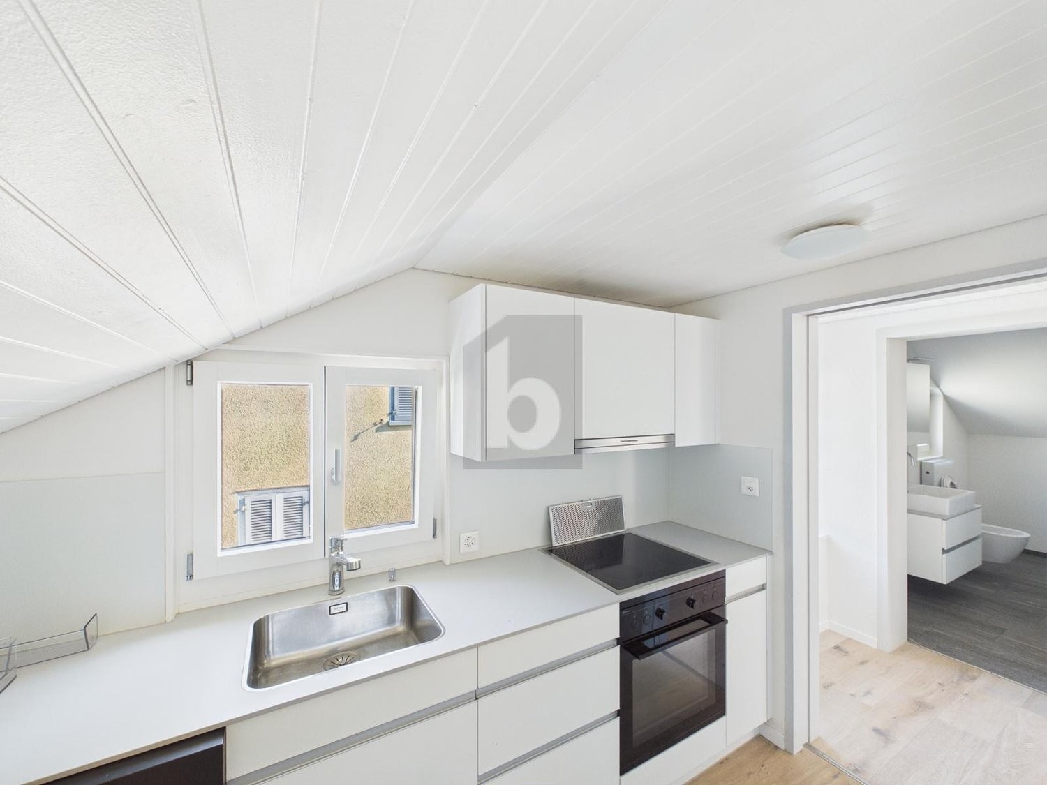 3 ½ rooms roof flat, Foto 3 von 4