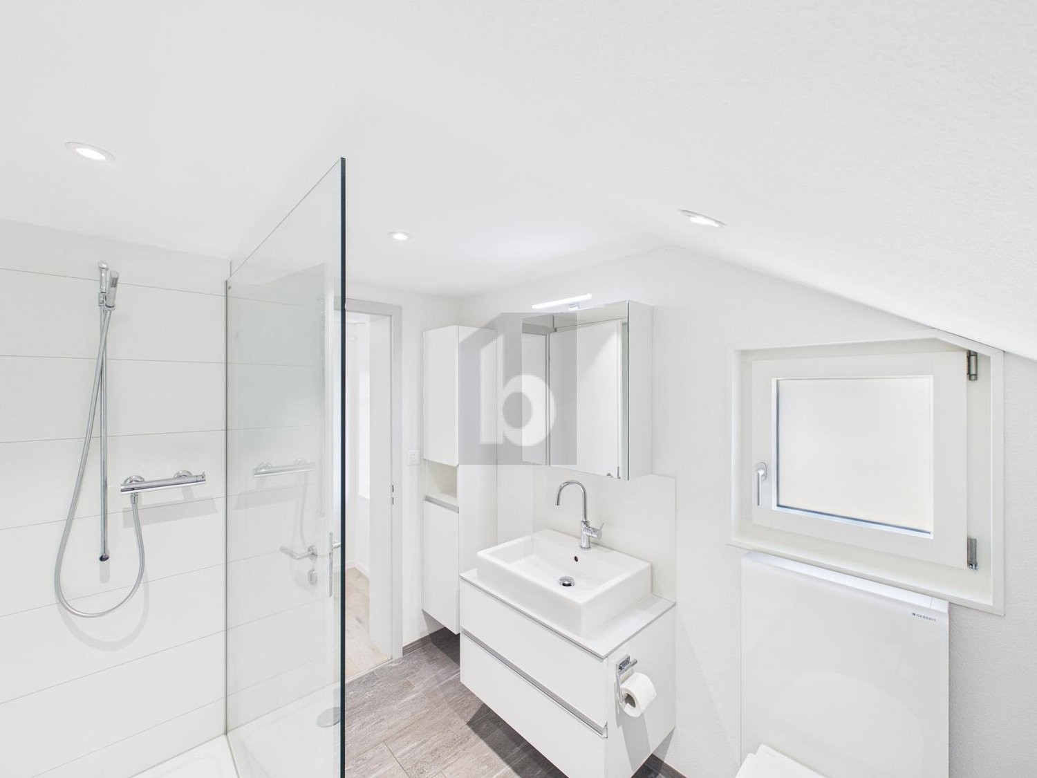 3 ½ rooms roof flat, Foto 4 von 4