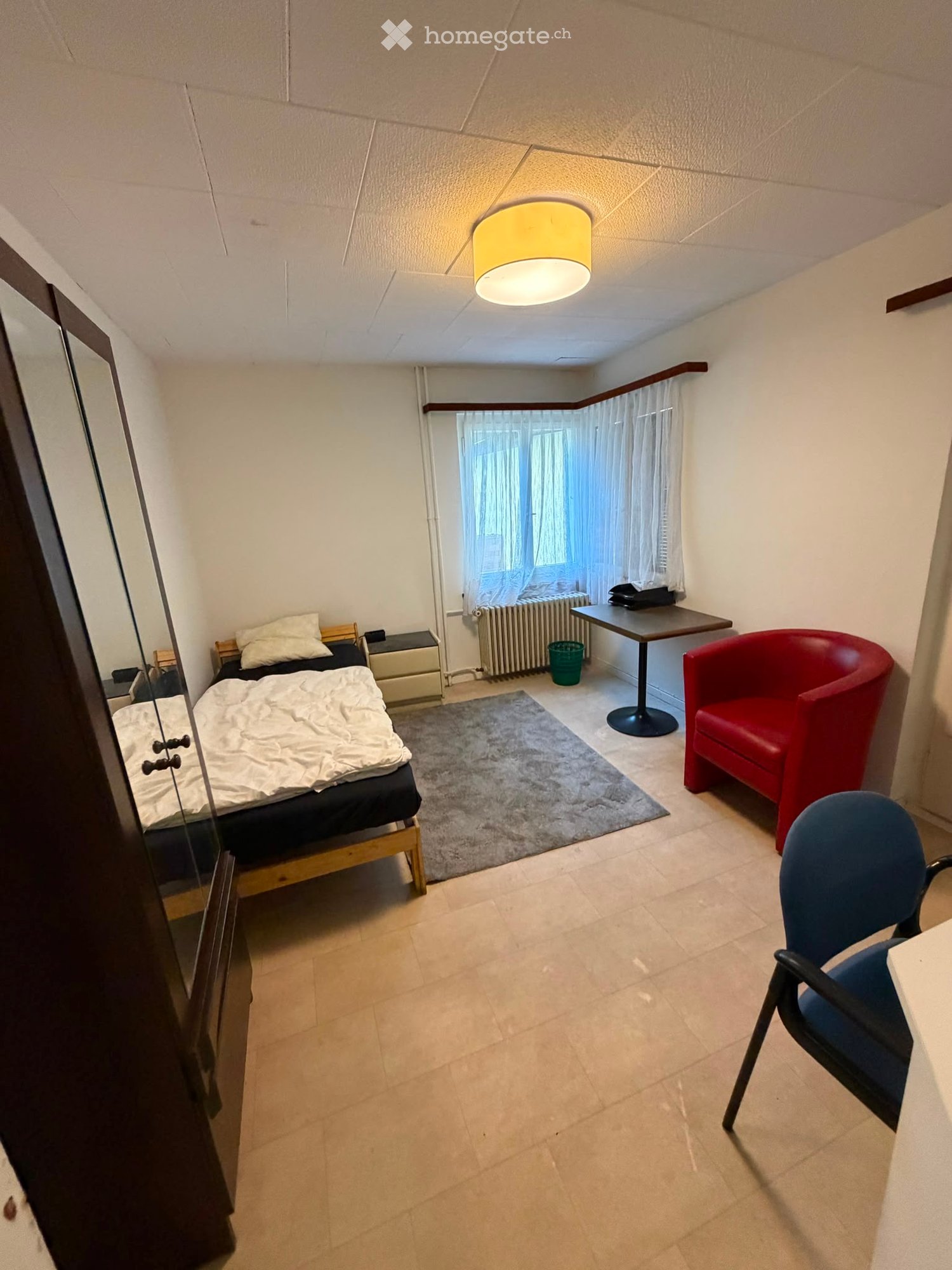 1 room single room, Foto 1 von 4
