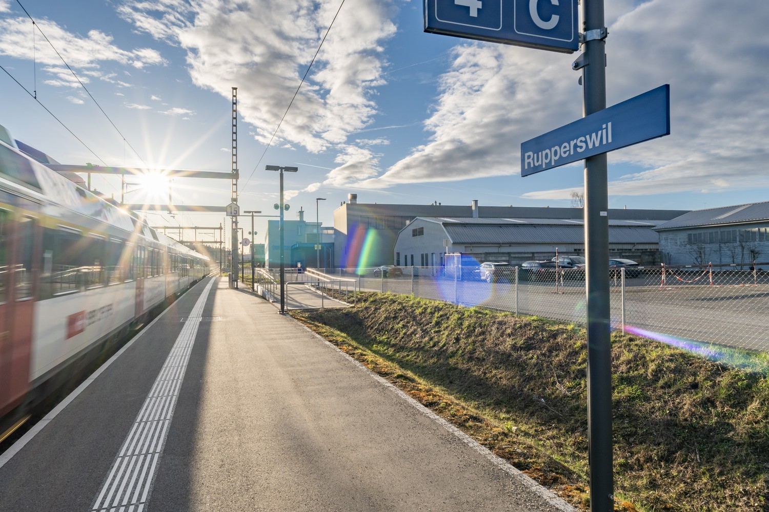 300m² office