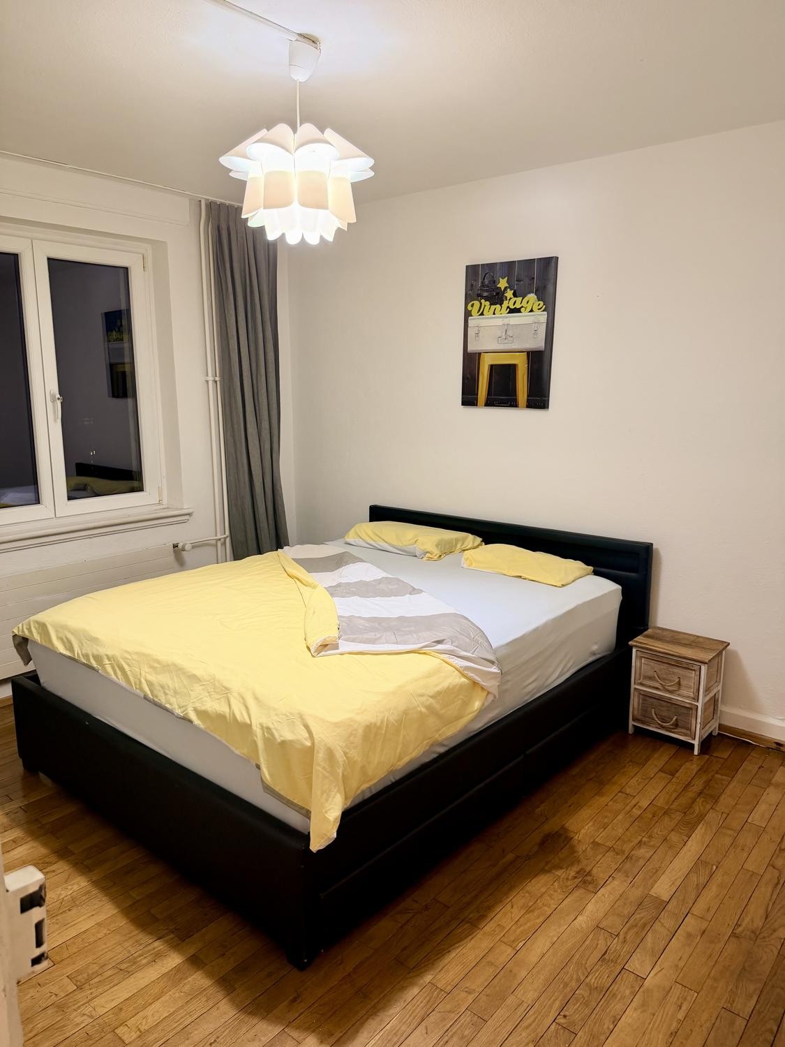 Room in a shared flat, Foto 1 von 3