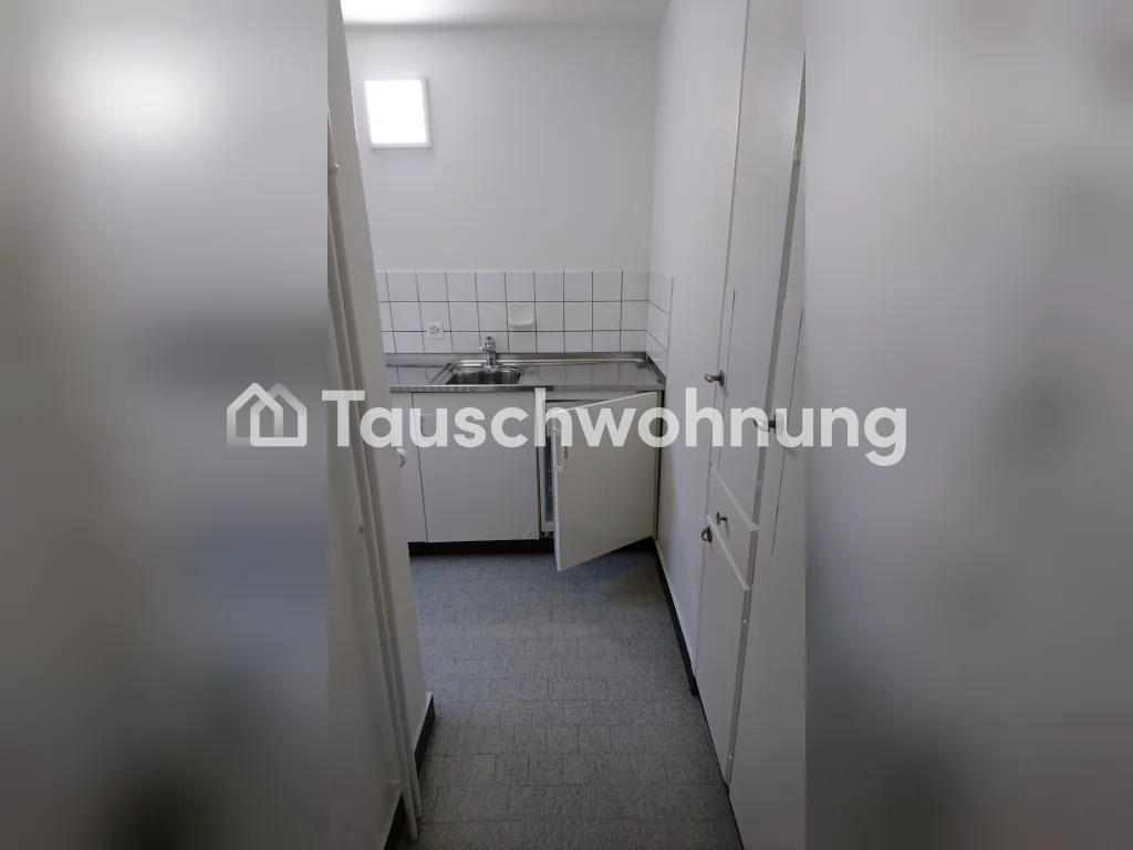 1 room apartment, Foto 2 von 9