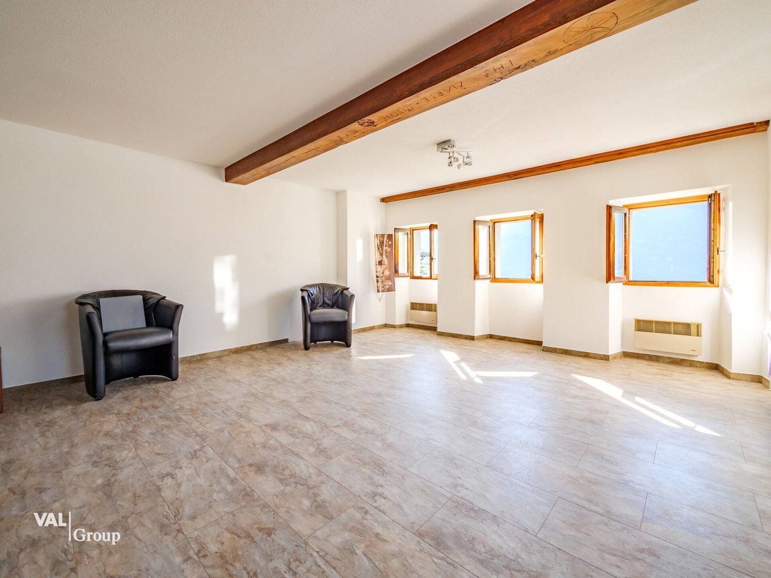 9 ½ Zimmer Einfamilienhaus, Foto 7 von 10
