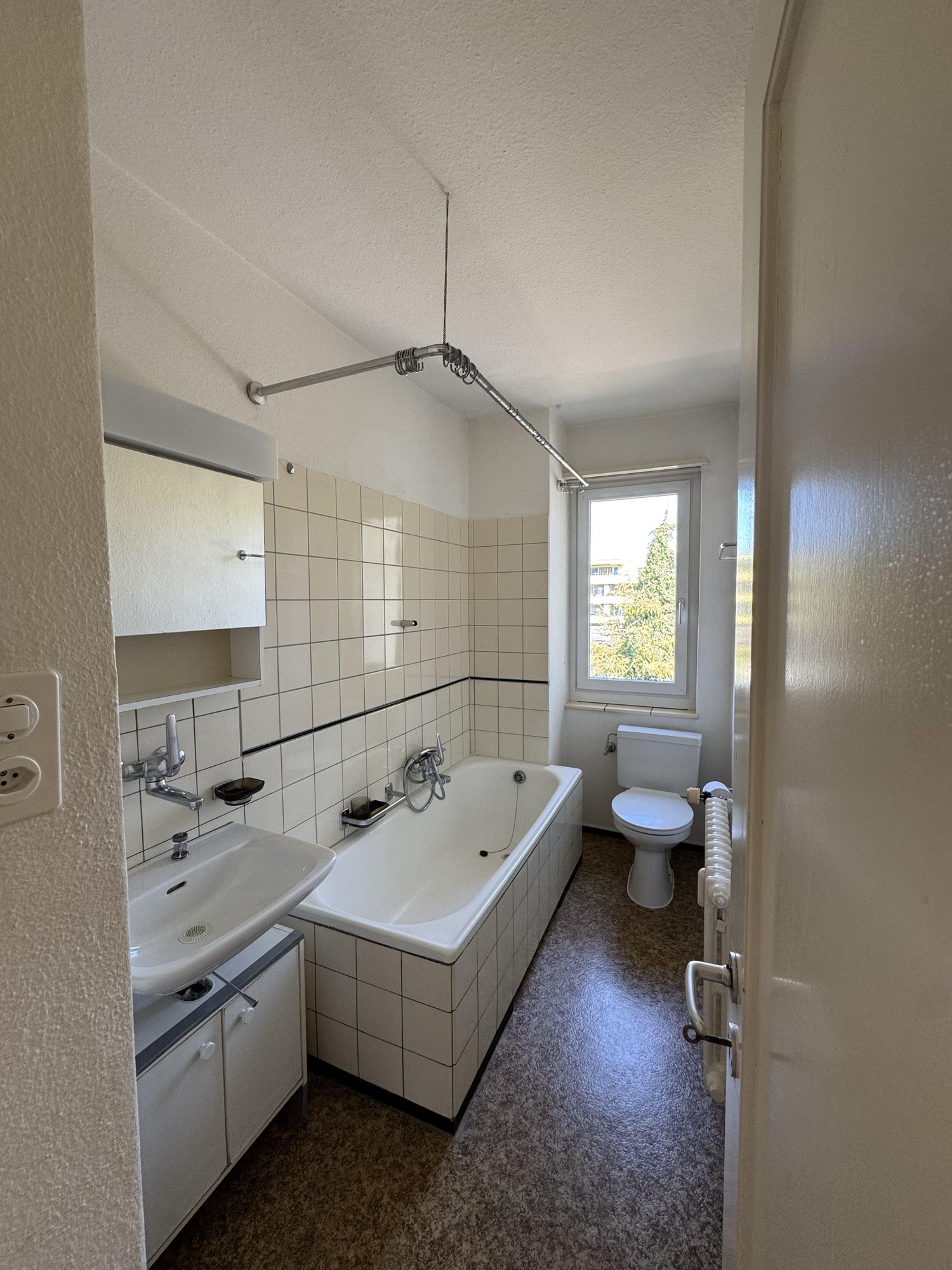 1 room apartment, Foto 4 von 4