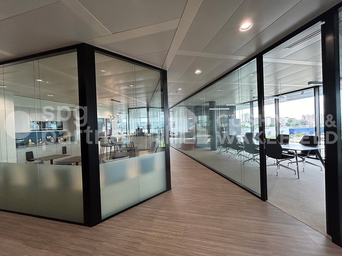 1000m² Büro, Foto 8 von 10