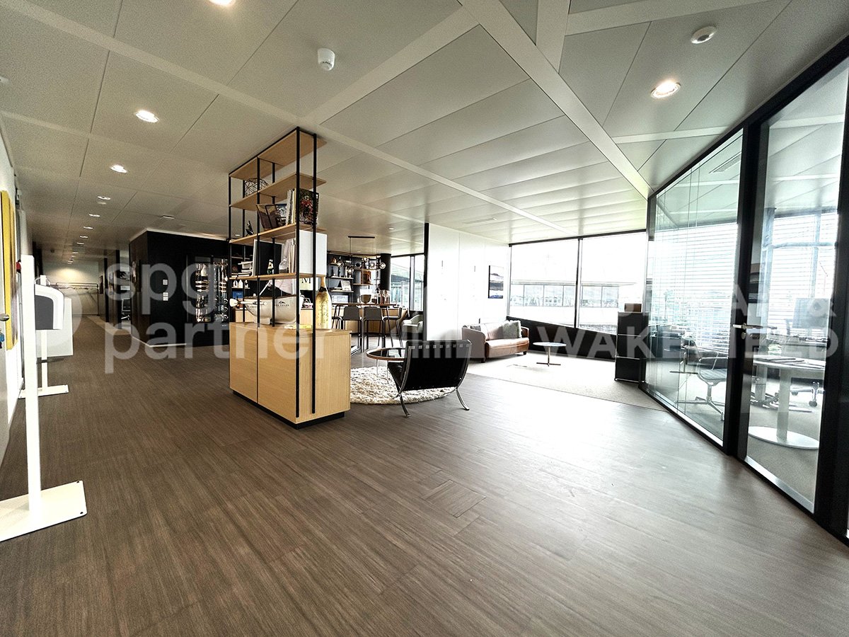 1000m² Büro, Foto 6 von 10