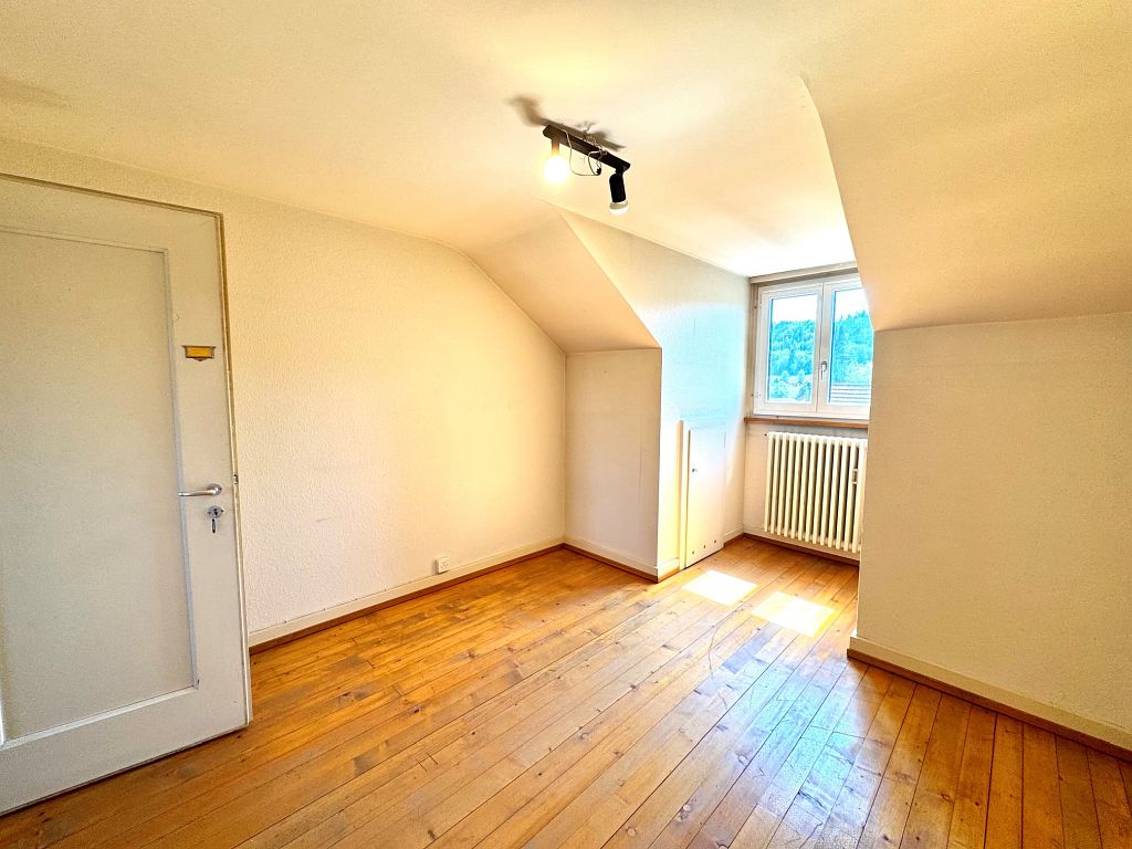 1 room attic flat, Foto 2 von 6