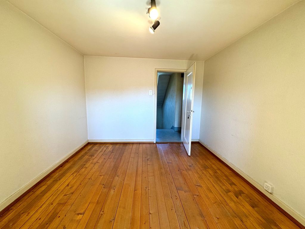1 room attic flat, Foto 3 von 6