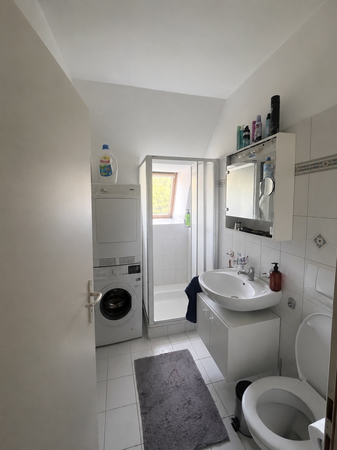 Room in a shared flat, Foto 5 von 5