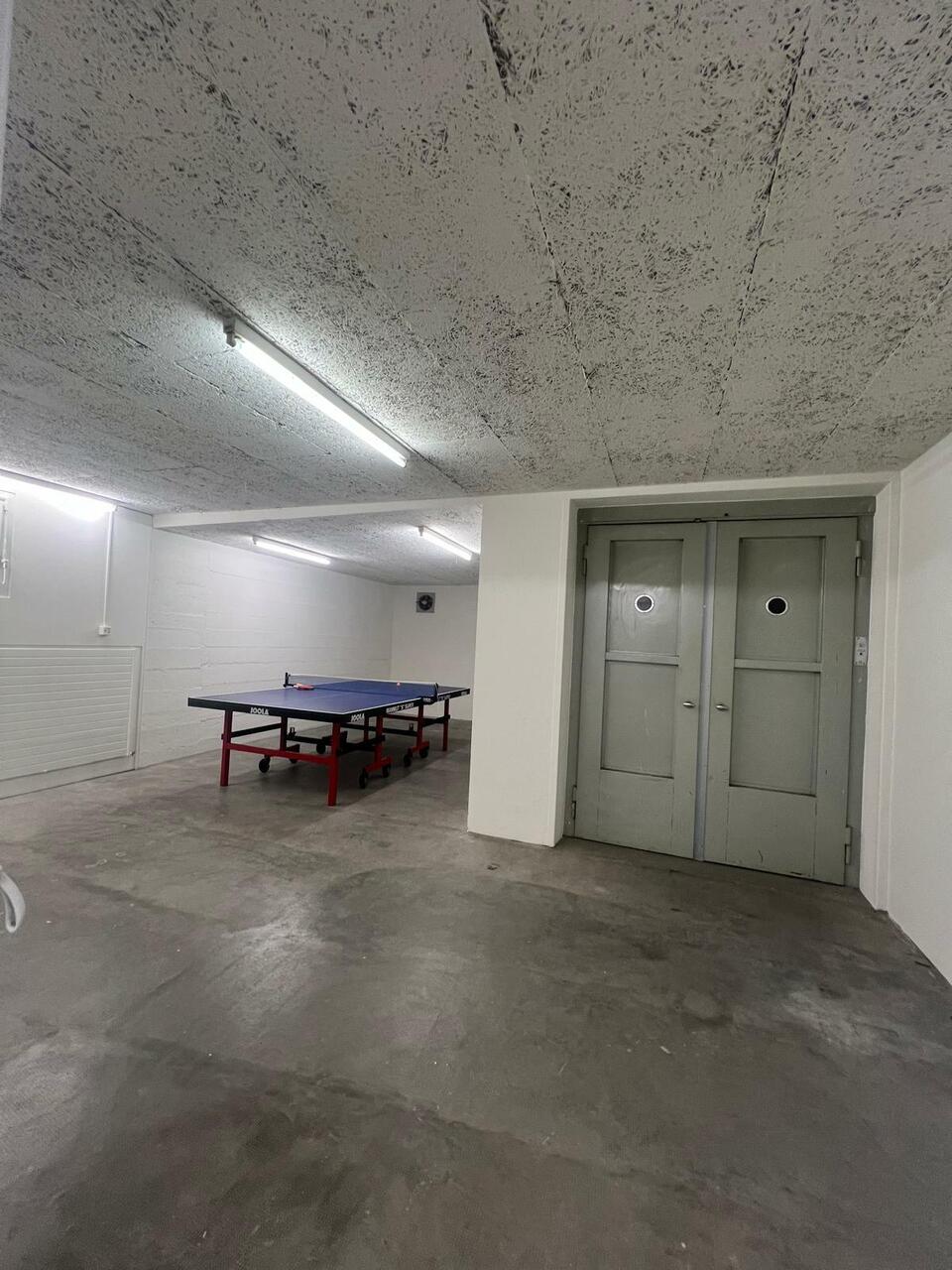 Commercial, Foto 10 von 10