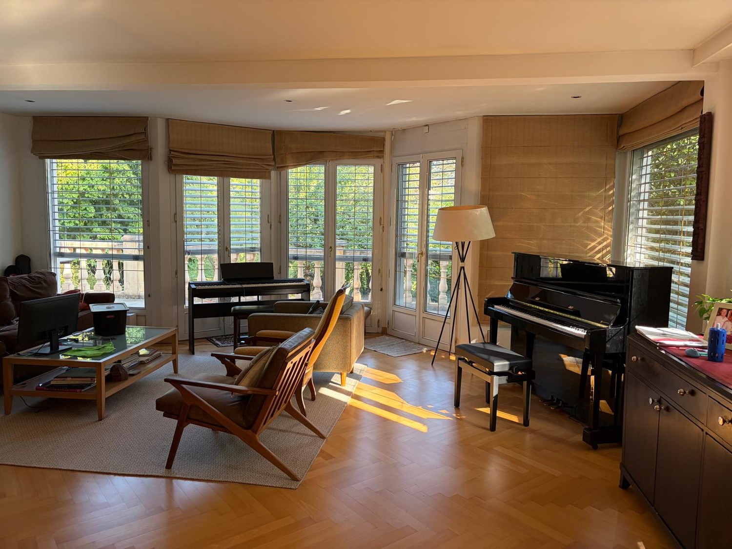 9 Zimmer Einfamilienhaus, Foto 2 von 10