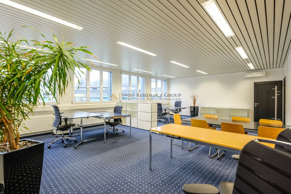 378m² commercial