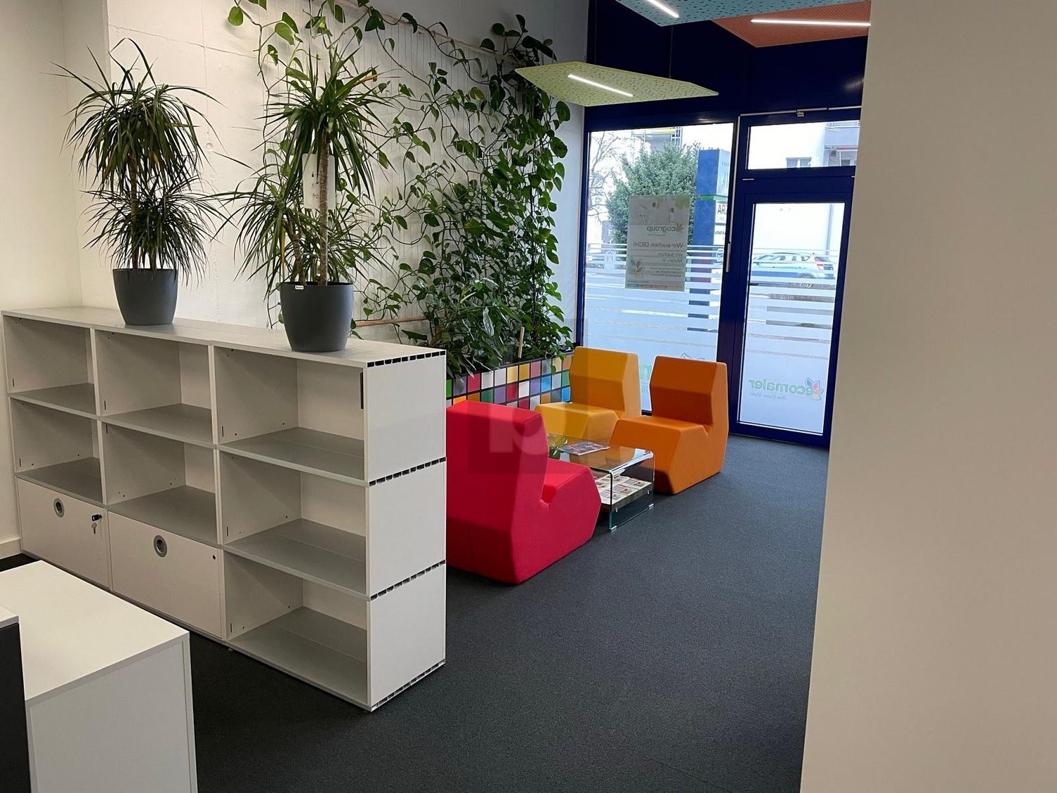 282m² office, Foto 1 von 4