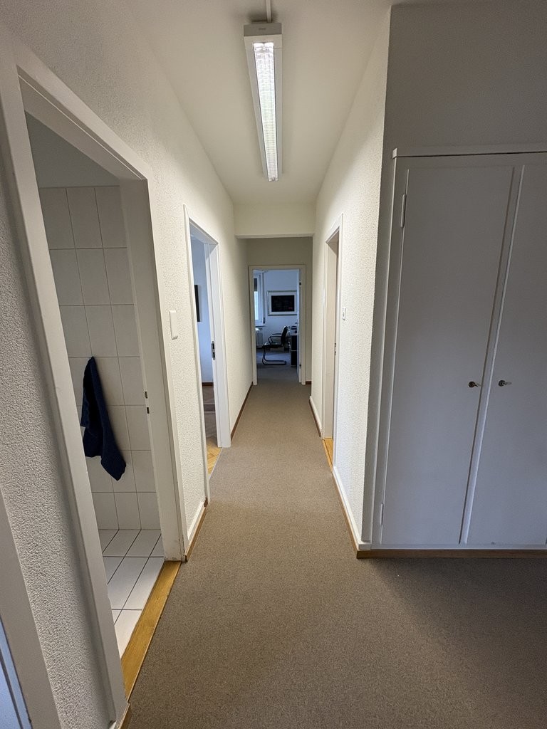 49m² office
