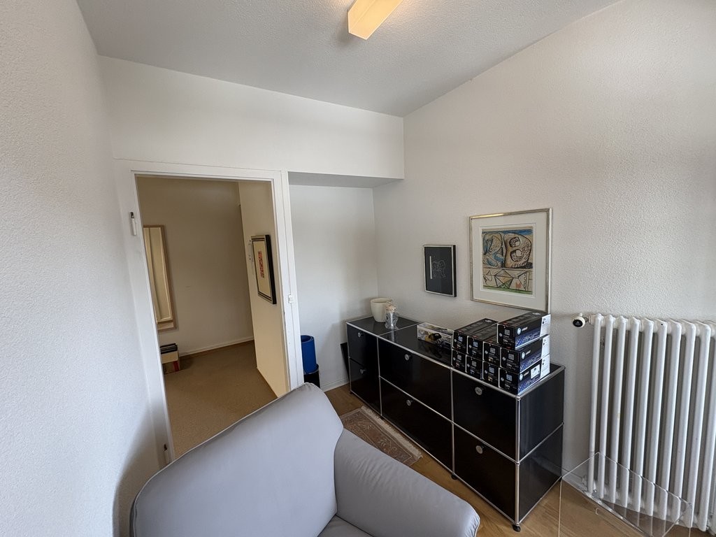 49m² office
