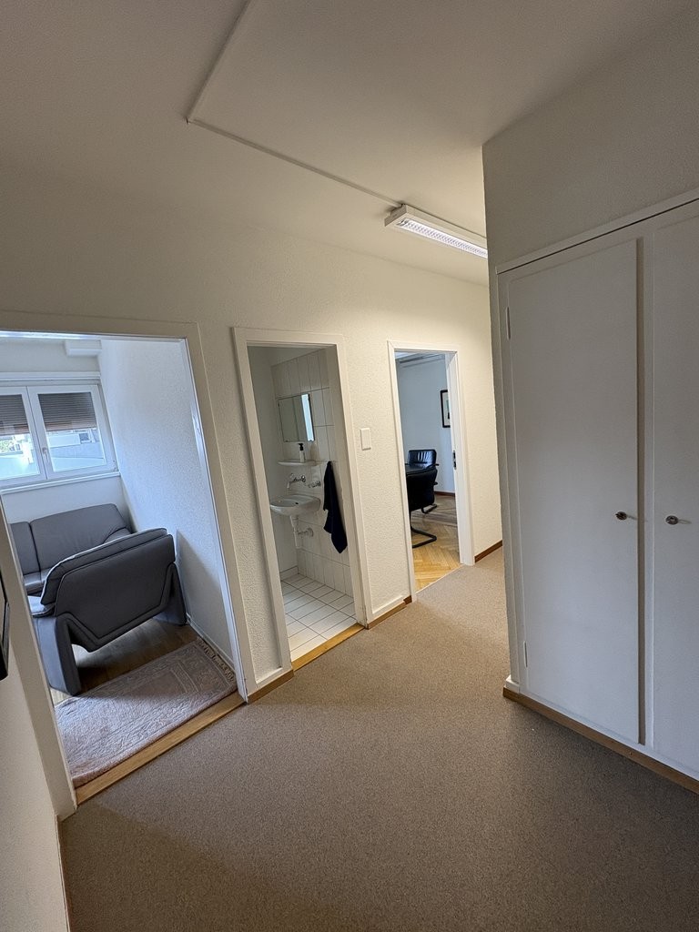 49m² office