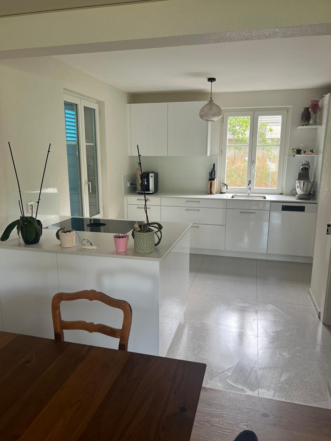 6 ½ Zimmer möblierte Wohnung, Foto 3 von 10