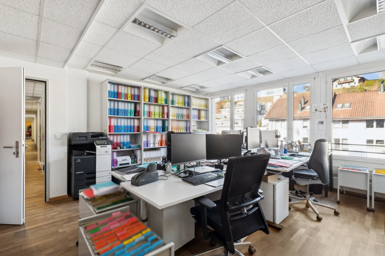 55m² office