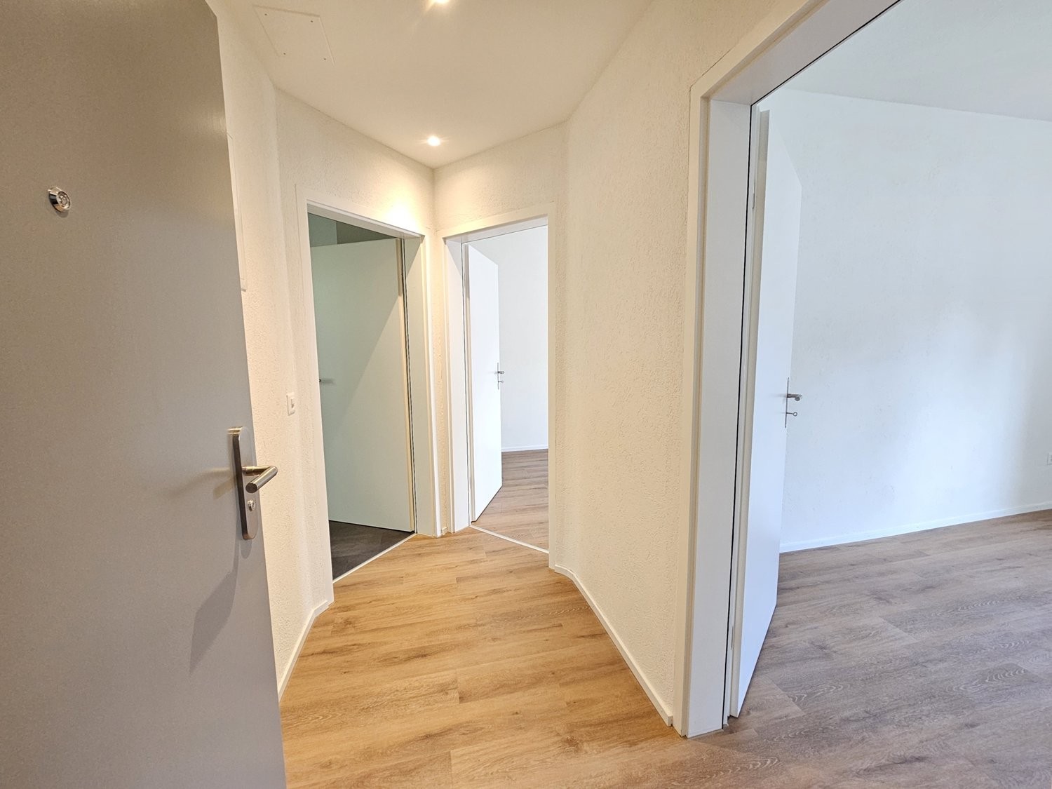 2 ½ rooms apartment, foto 5 di 10