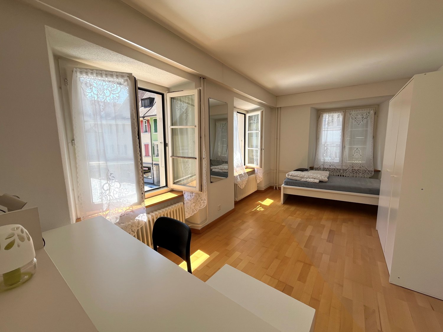 1 room furnished flat, photo 1 of 10