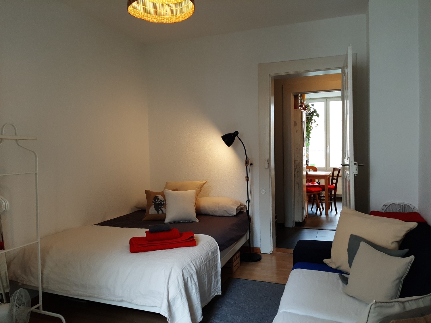 Room in a shared flat, Foto 1 von 9