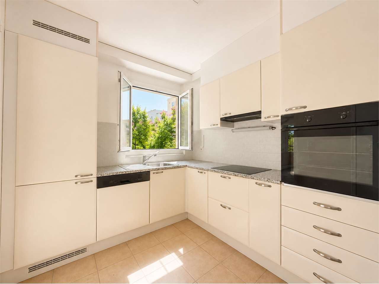 2 ½ rooms apartment