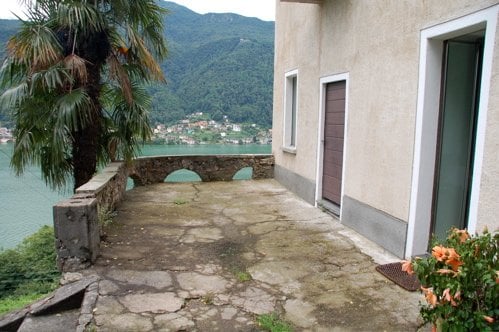 6 rooms apartment