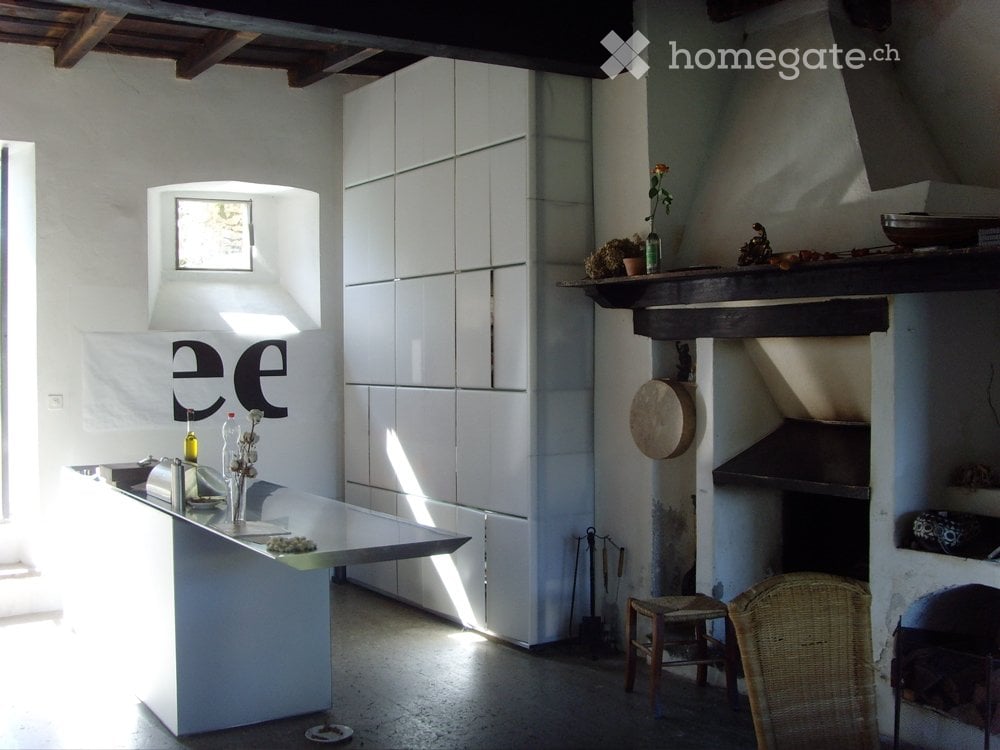 6 rooms apartment