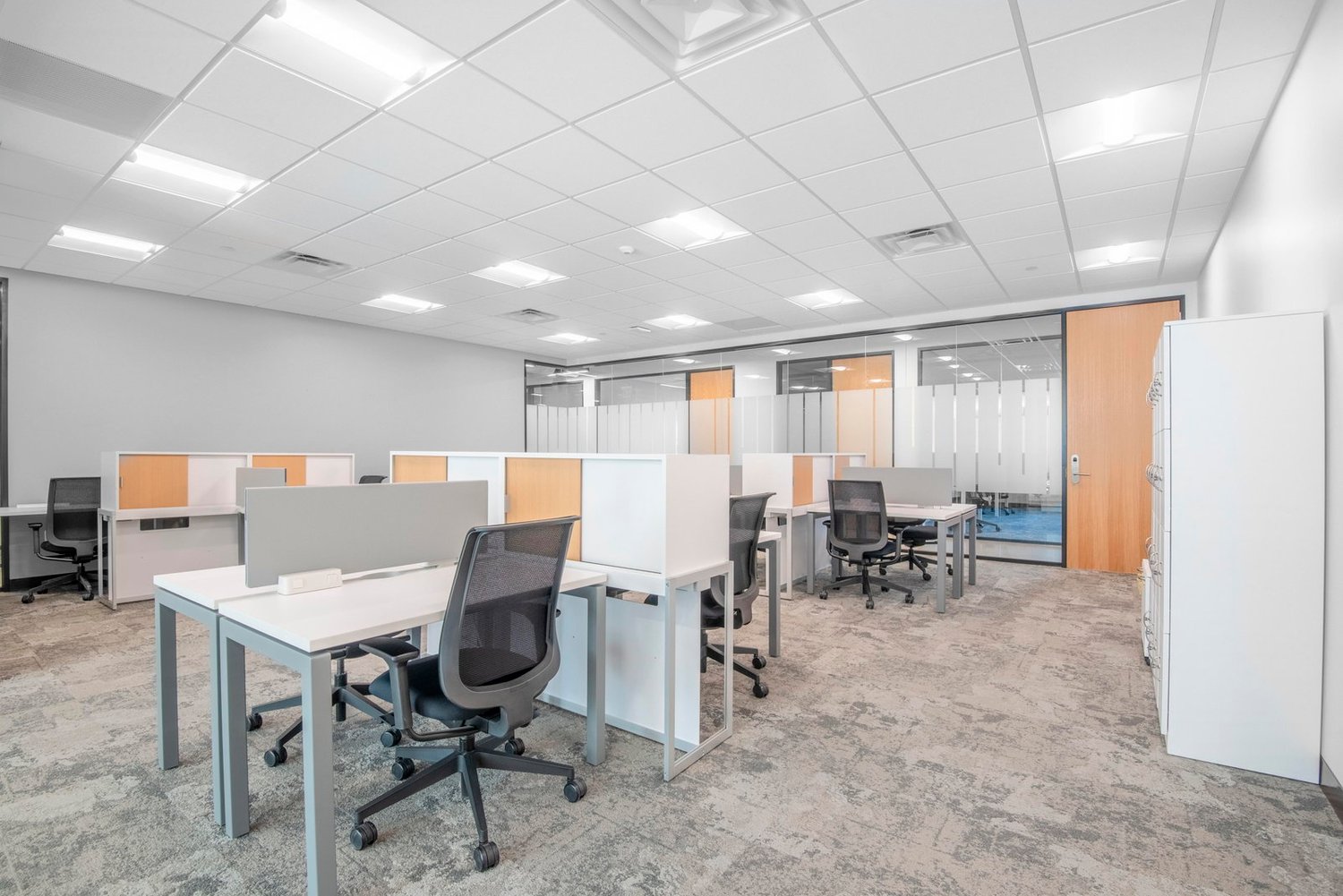Office, Foto 1 von 6